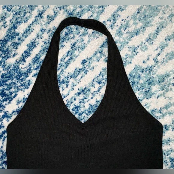 American Eagle Outfitters Black Ribbed V-Neck HalterTop - Picture 2 of 7